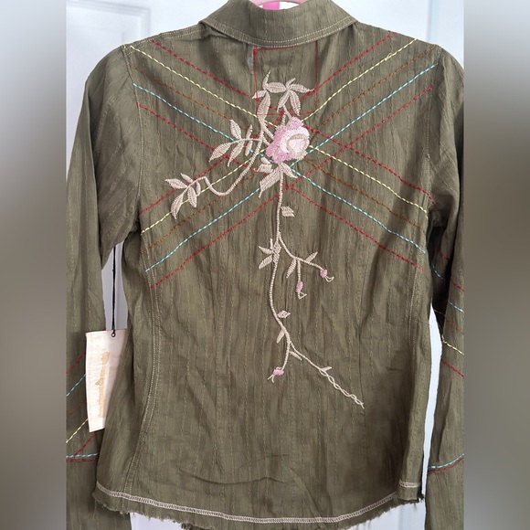 Love Stitch Shirt S - Picture 3 of 9